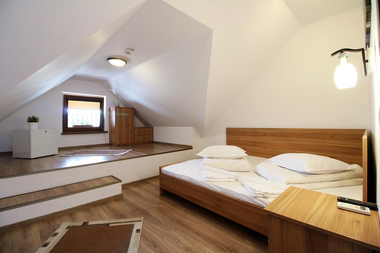 Casa Micu Hotel Sibiu Exterior photo